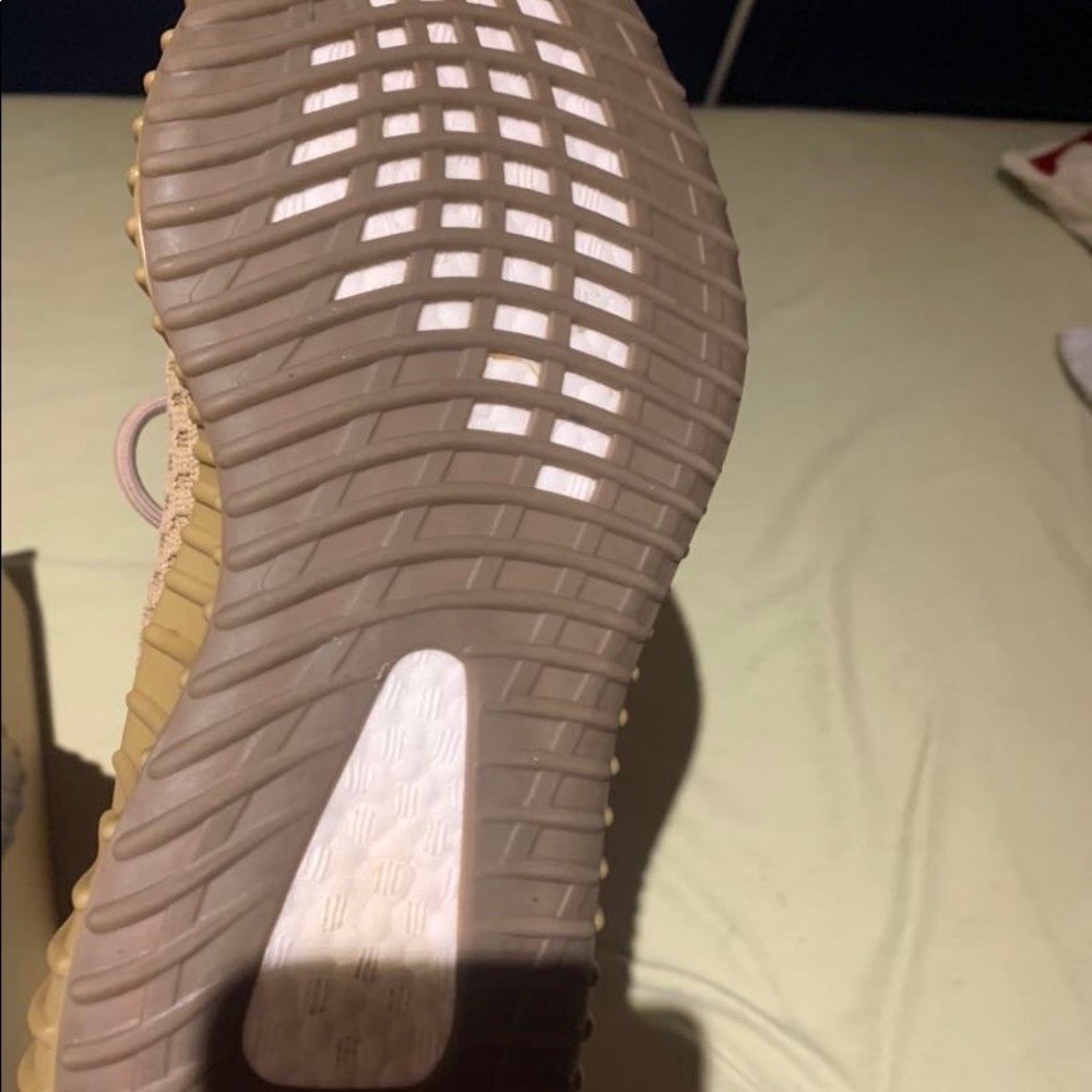 Yeezes - Picture 5 of 5